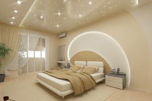 Как спрятать карниз за потолочным плинтусом?